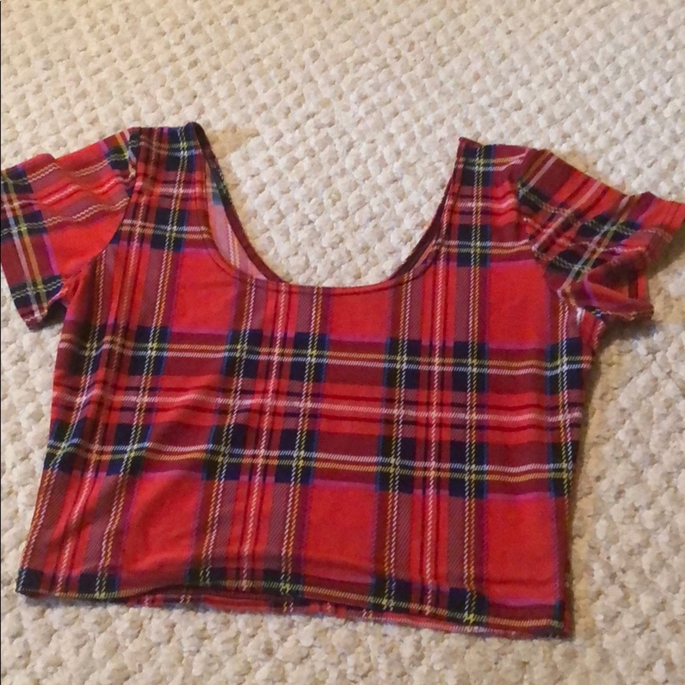 crop top